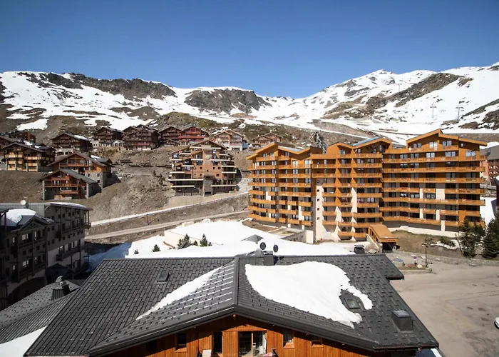 Vanoise - Style Montagne Pour Ce 2 Pieces Pour 4 Personnes En Centre Station Mae-7604 *